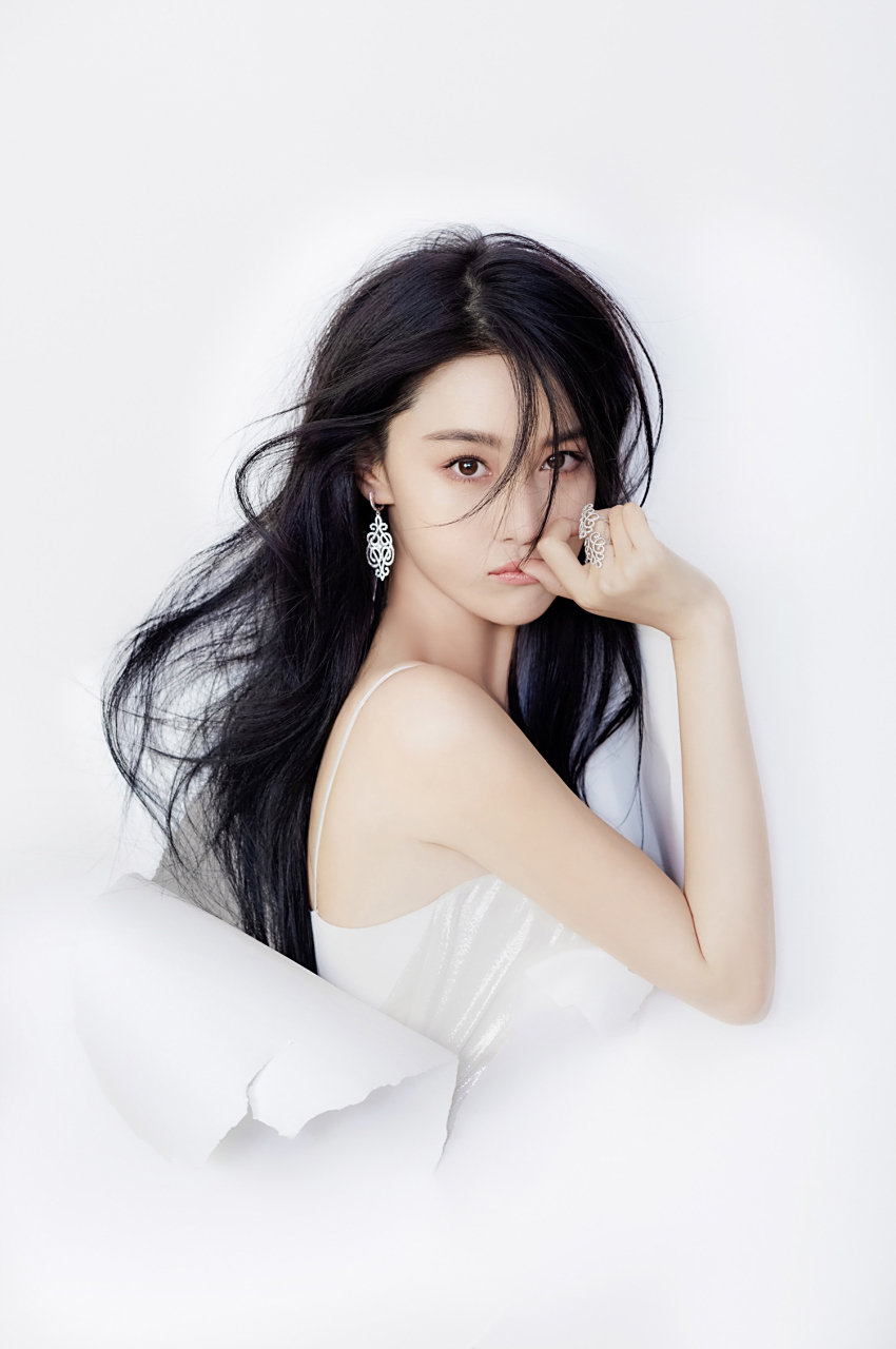 张燕),1987年3月28日出生于江苏省苏州市昆山市,中国内地影视女演员