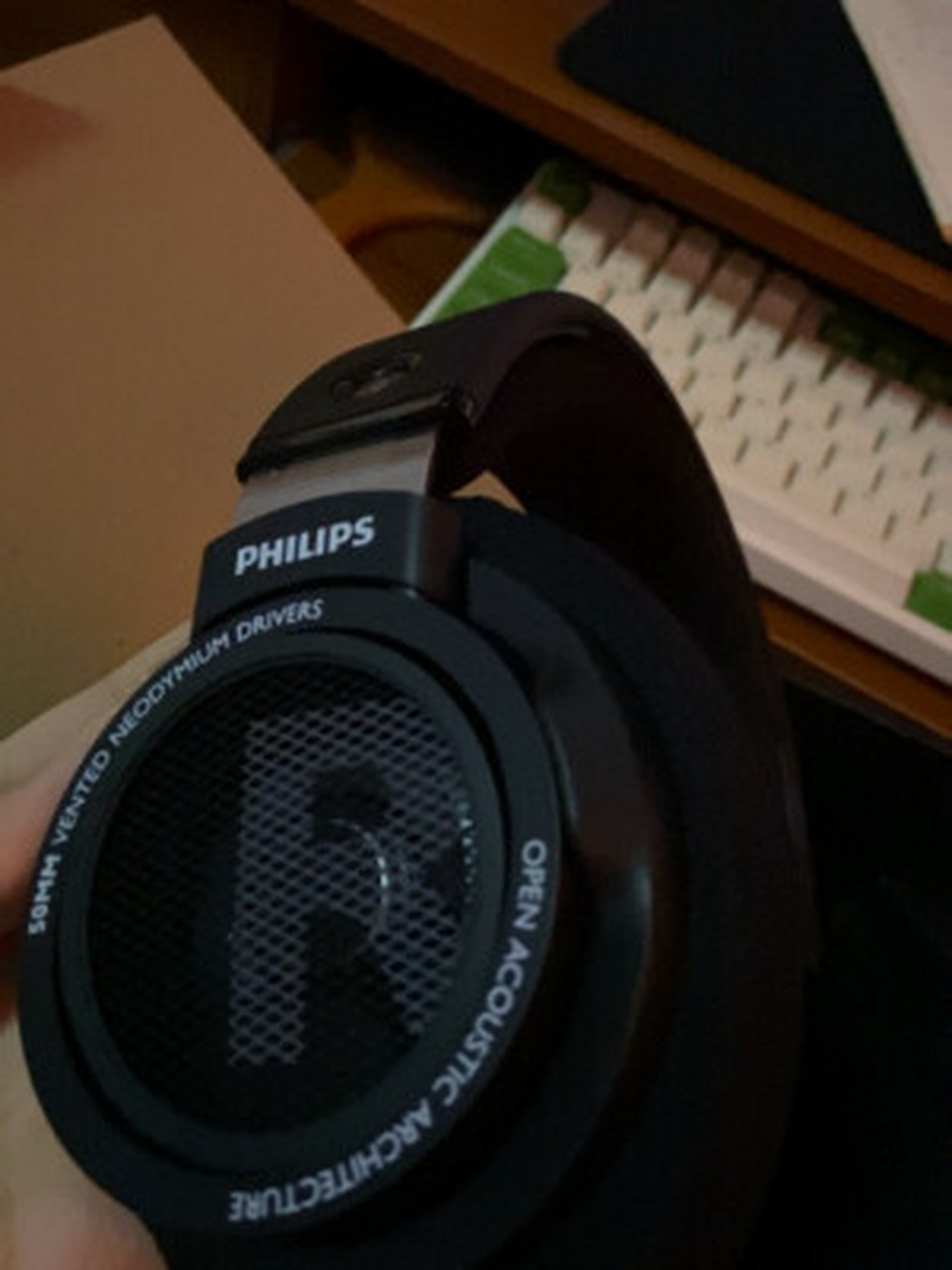 飞利浦shp9500音质对比测评,飞利浦shp9500低音怎么样  飞利浦shp9500