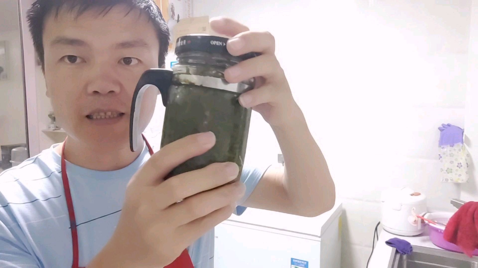 今天下午给孩子做个沙盖拌汤,没想到她要吃鱼,你该咋办?