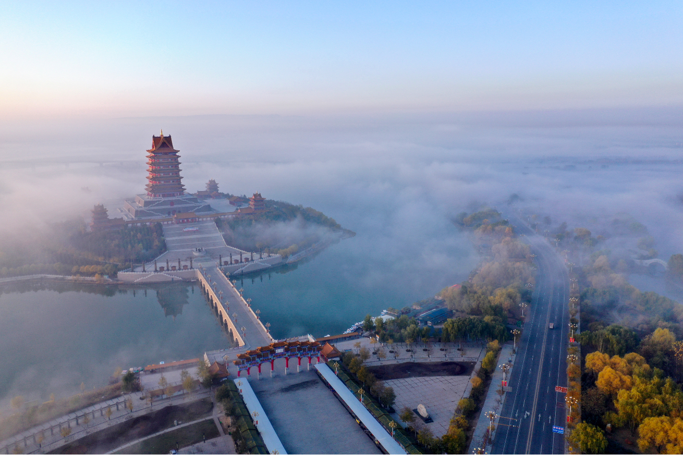 宁夏中华黄河楼,国家4a级景区被摘牌:游客评价服务太差