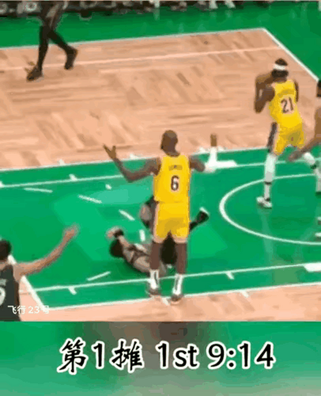 网友们太坏了[大笑],居然计算詹姆斯摊手次数  网友们怎么可以这样