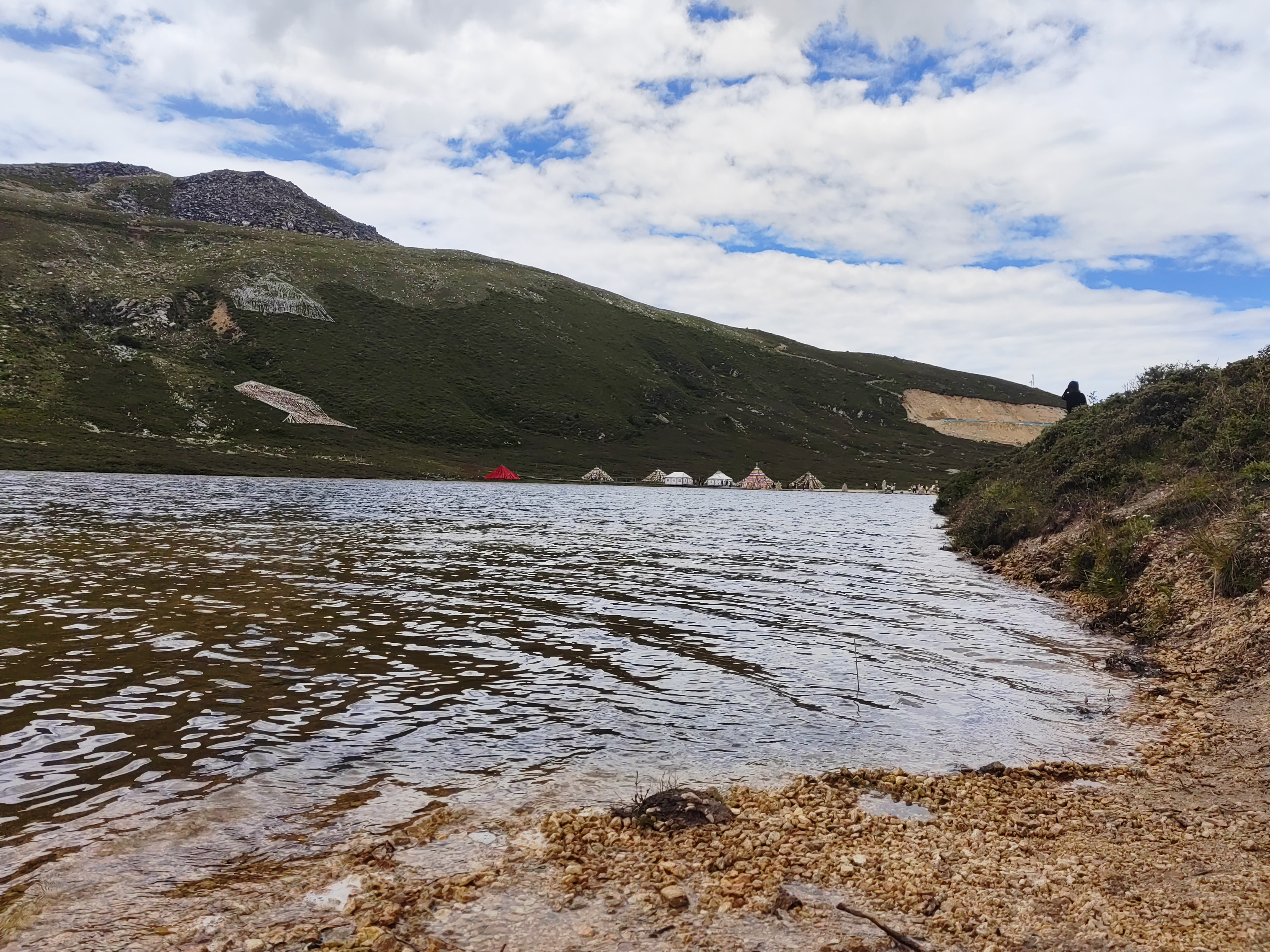 人间仙境!康定小众景点红海子,揭秘川西自驾游新晋网红景点