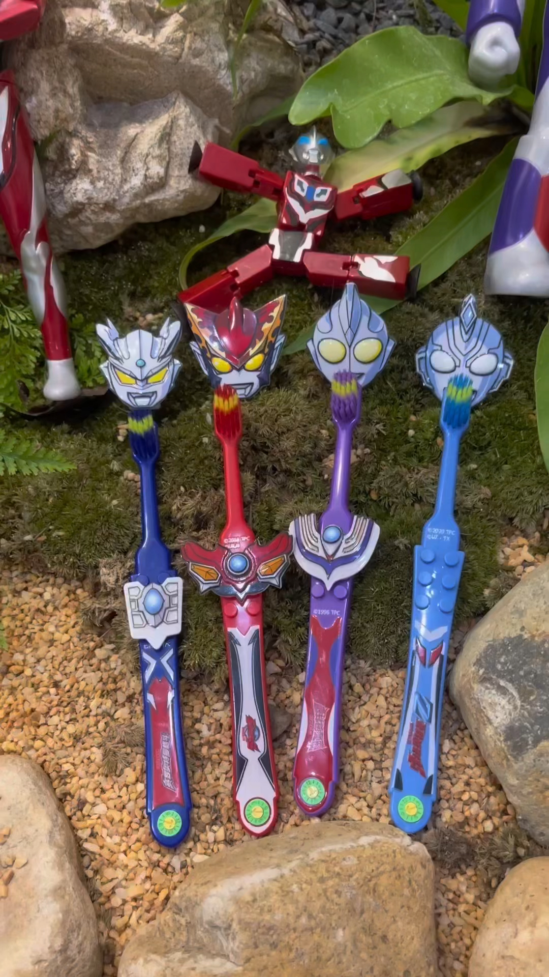 奥特曼牙刷好用!