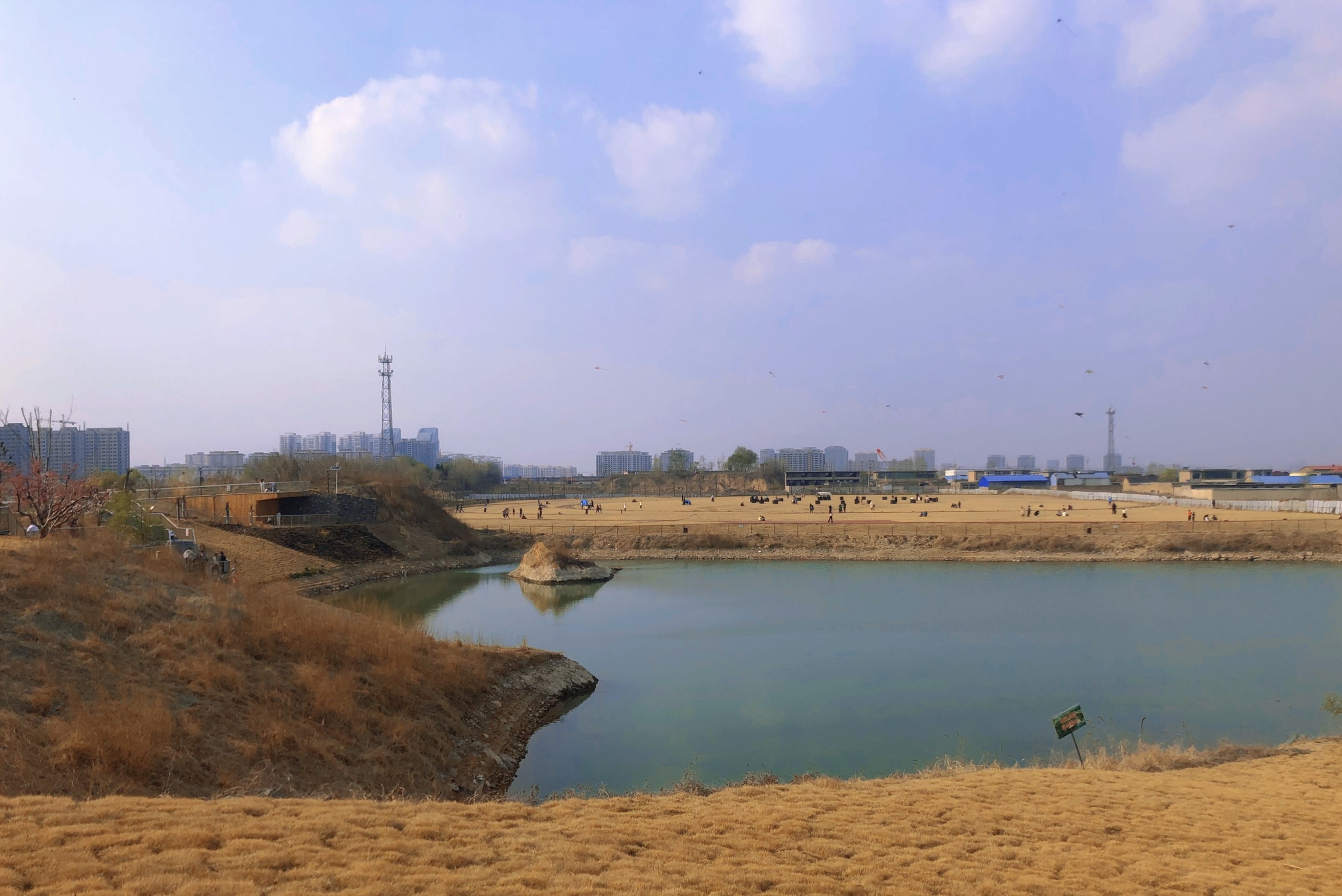 临沂银凤湖公园