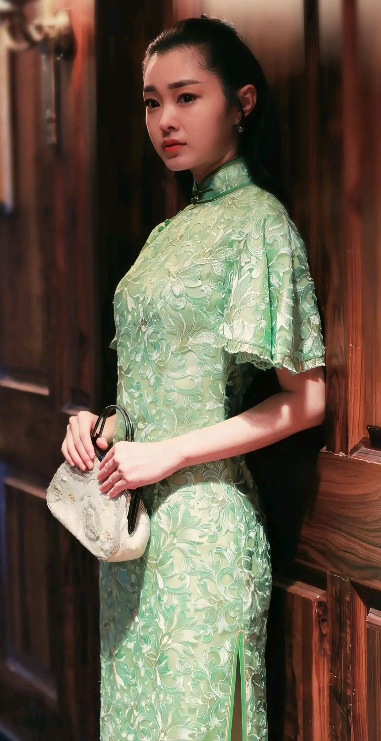 宋轶古装旗袍秀,风情万种