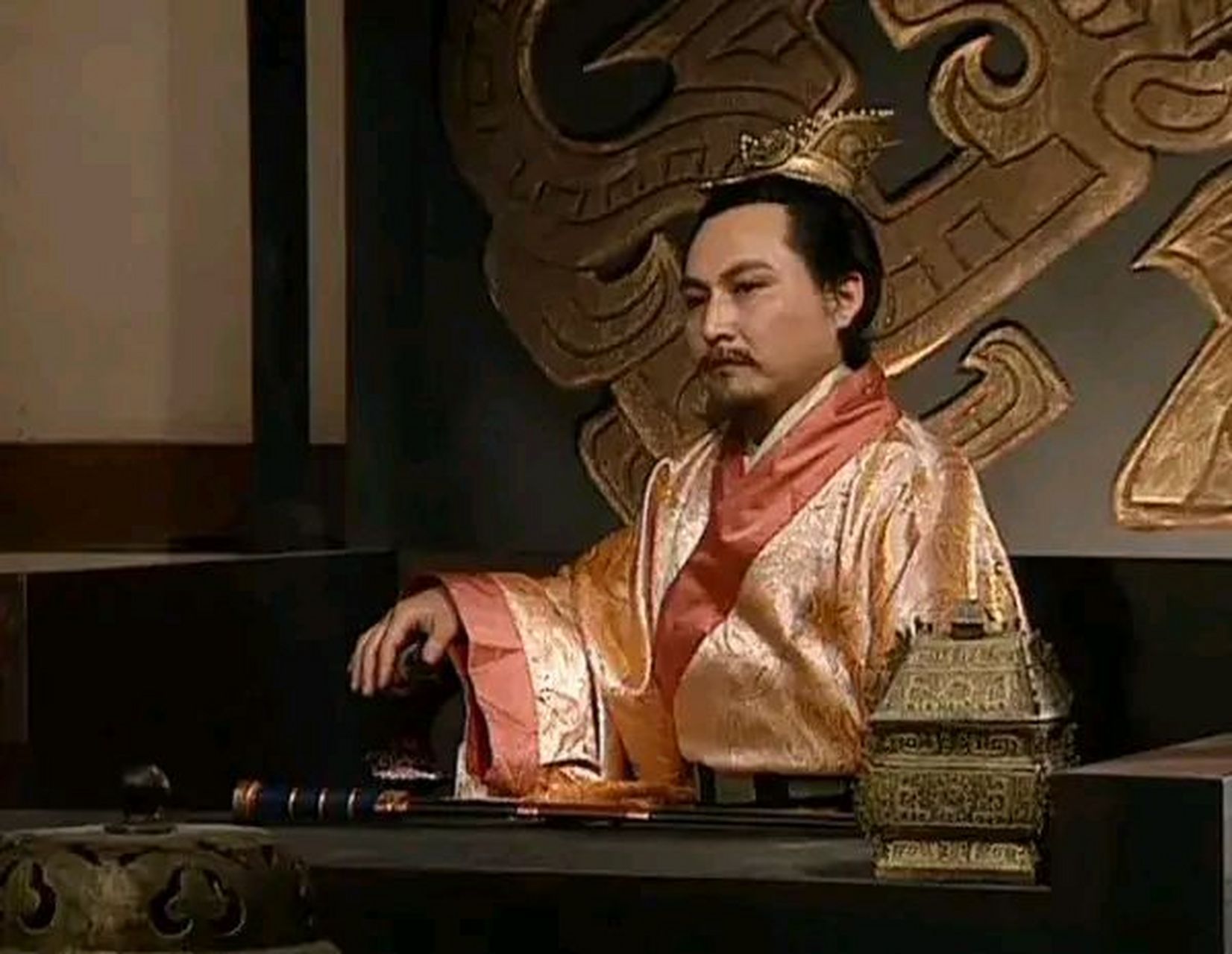 "话刚落音,黄门令来报"不好啦,后宫出事了 周宣字孔和,乐安县