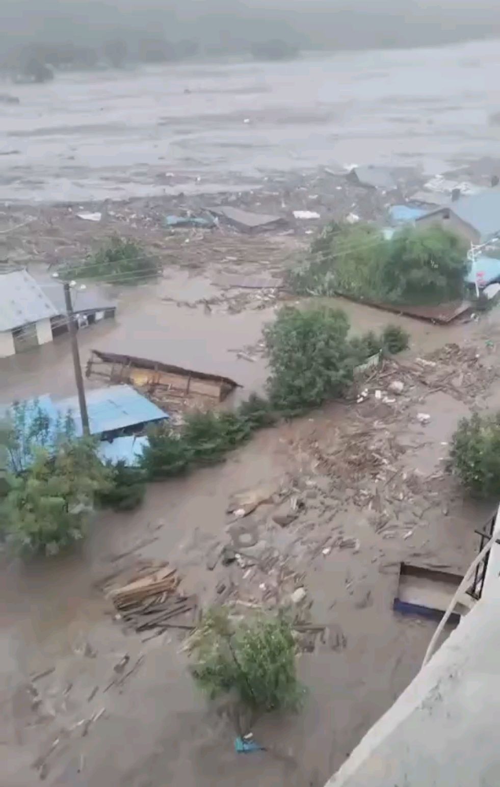 洪水肆虐!黑龙江再次遭遇暴雨红色预警