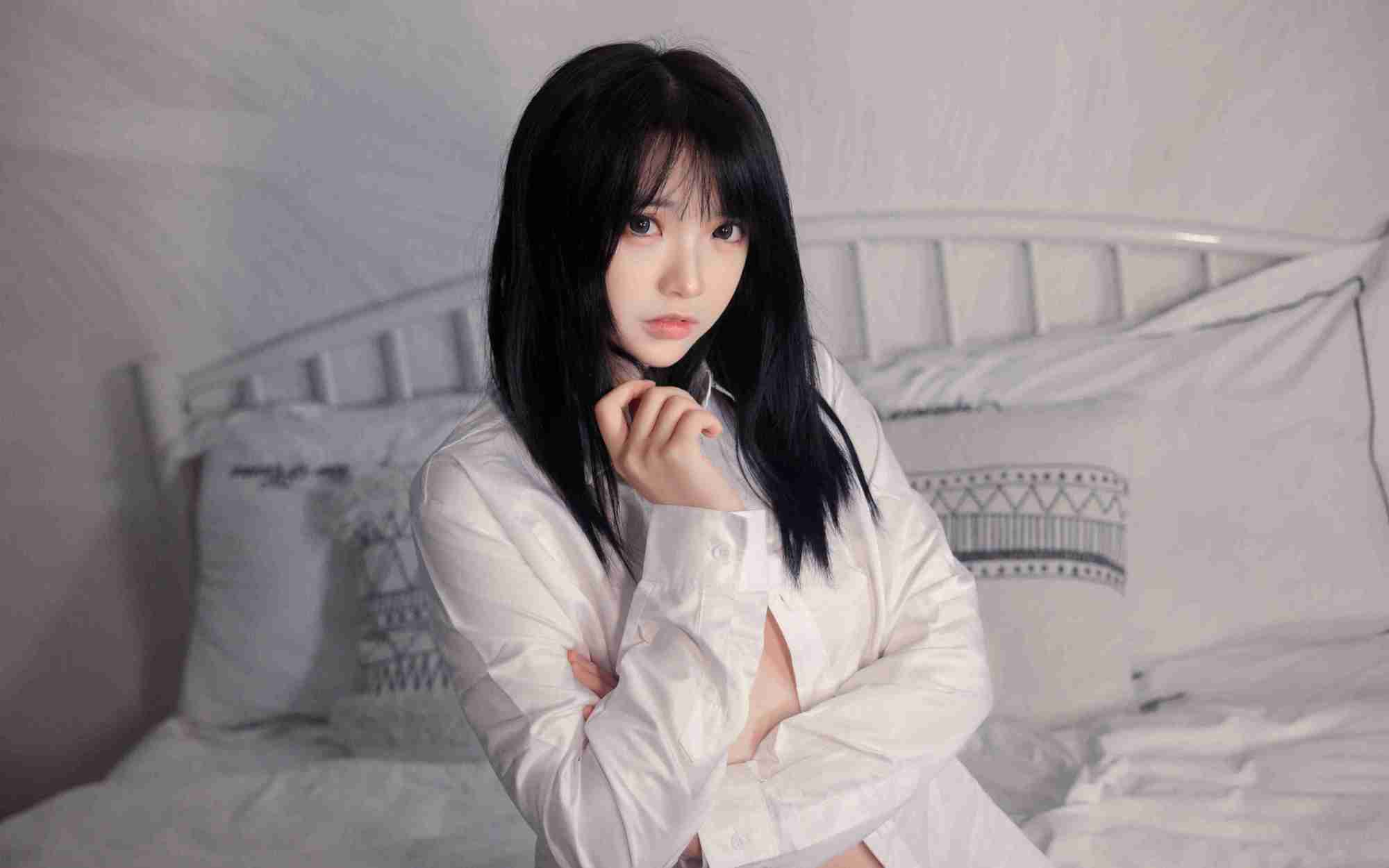 疯猫ss长裤OL美图赏析 疯猫ss长裤OL美图赏析