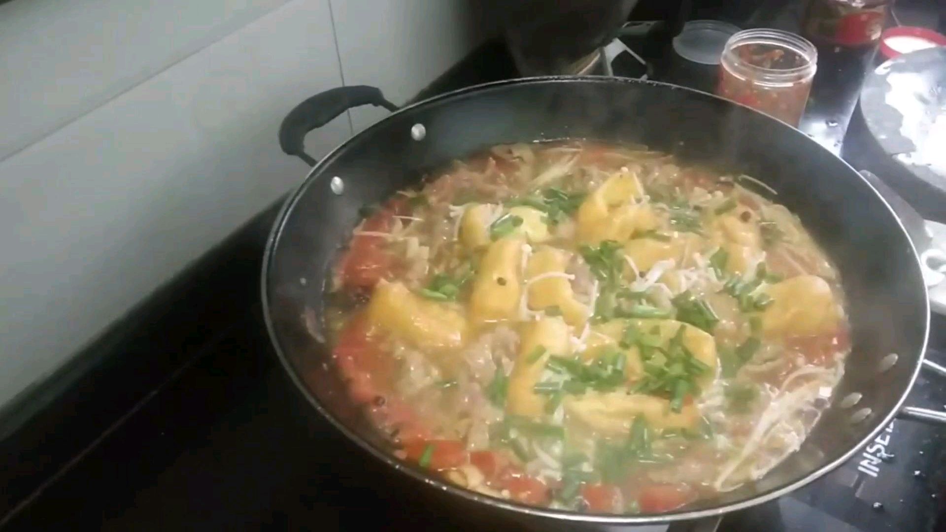 家常菜——番茄牛肉火锅,番茄提前这么处理,难怪这么好吃