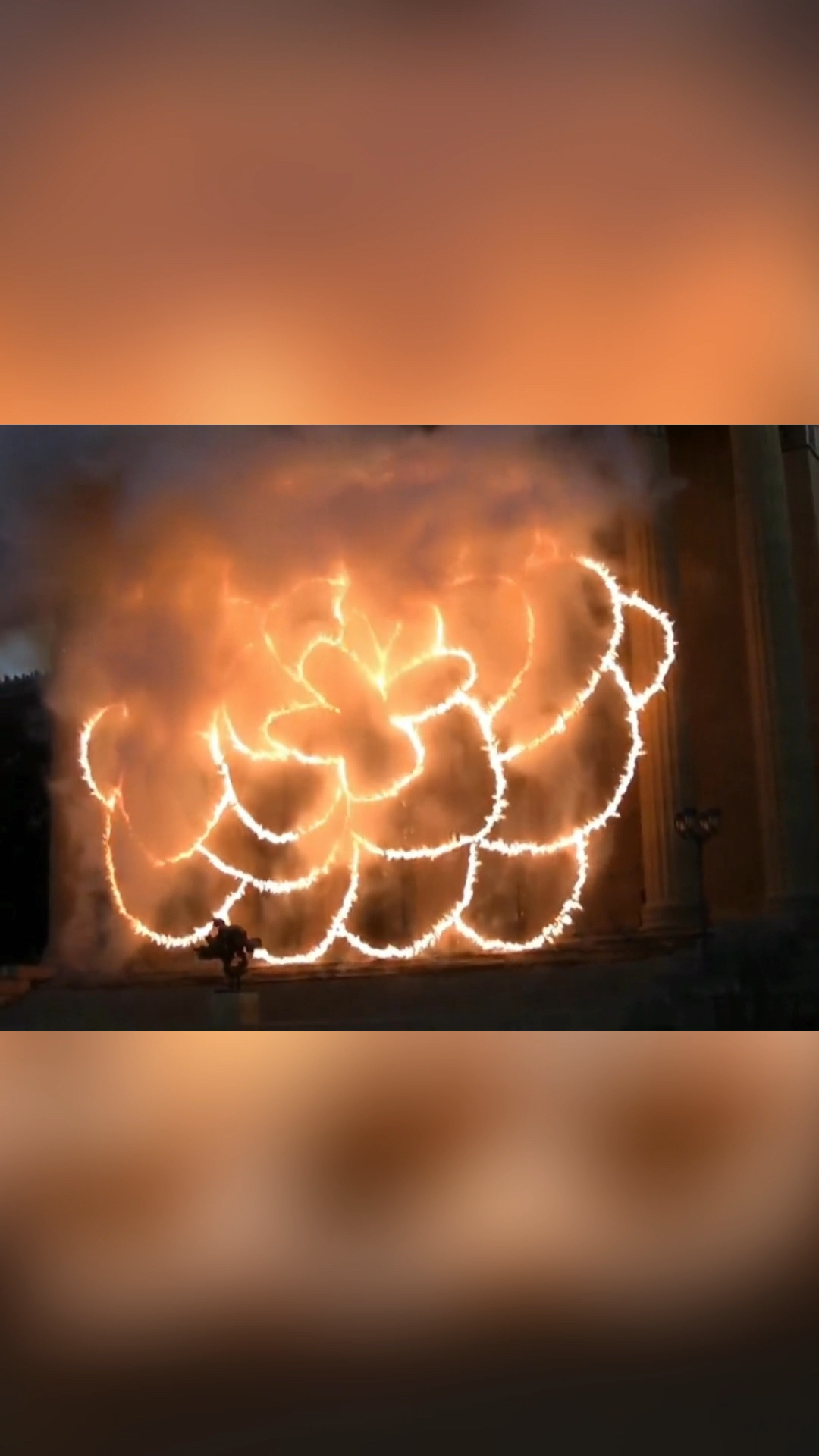 烟火艺术家蔡国强作品落花真的太美了