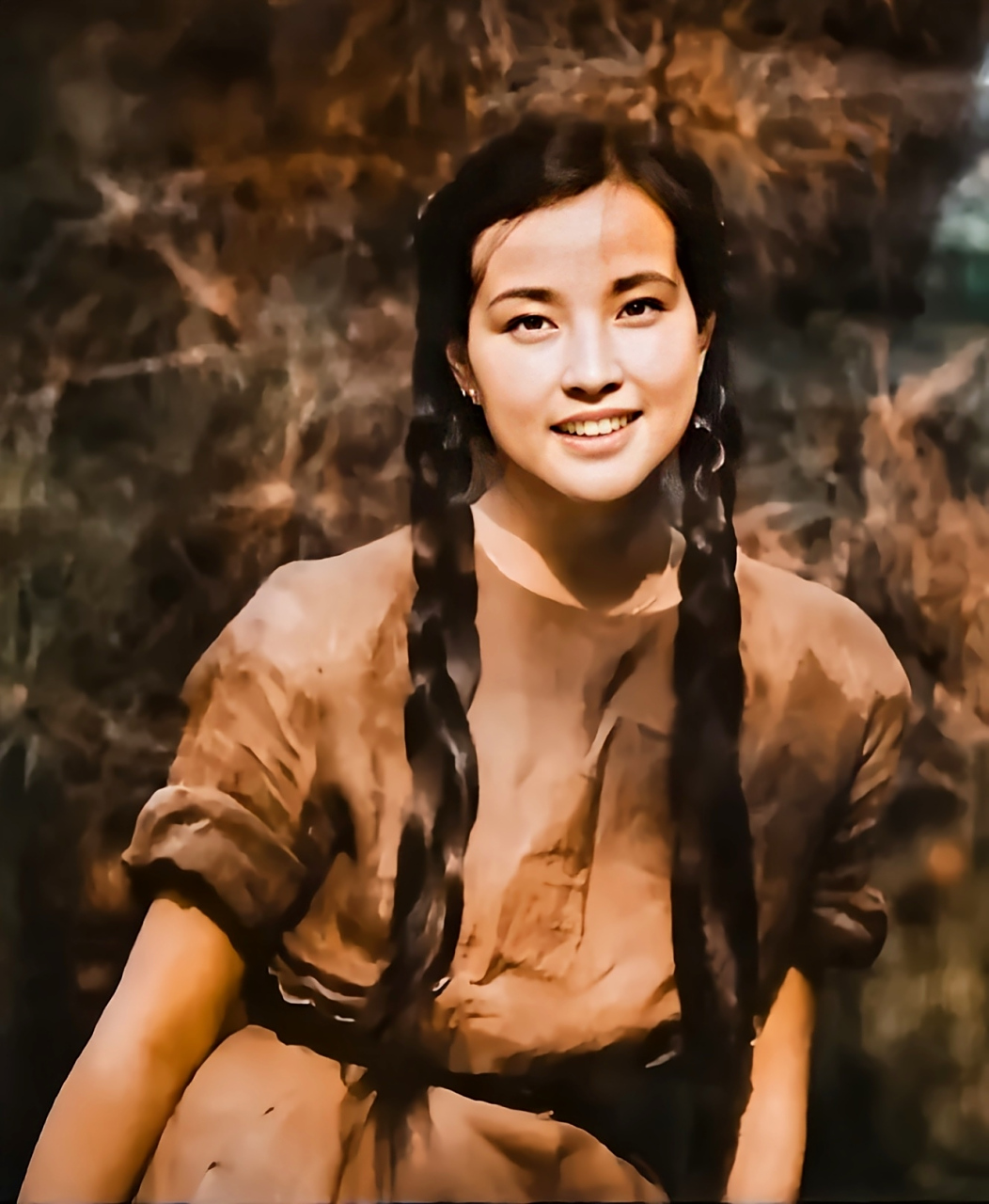 不吹不捧,年轻的刘晓庆是真漂亮!