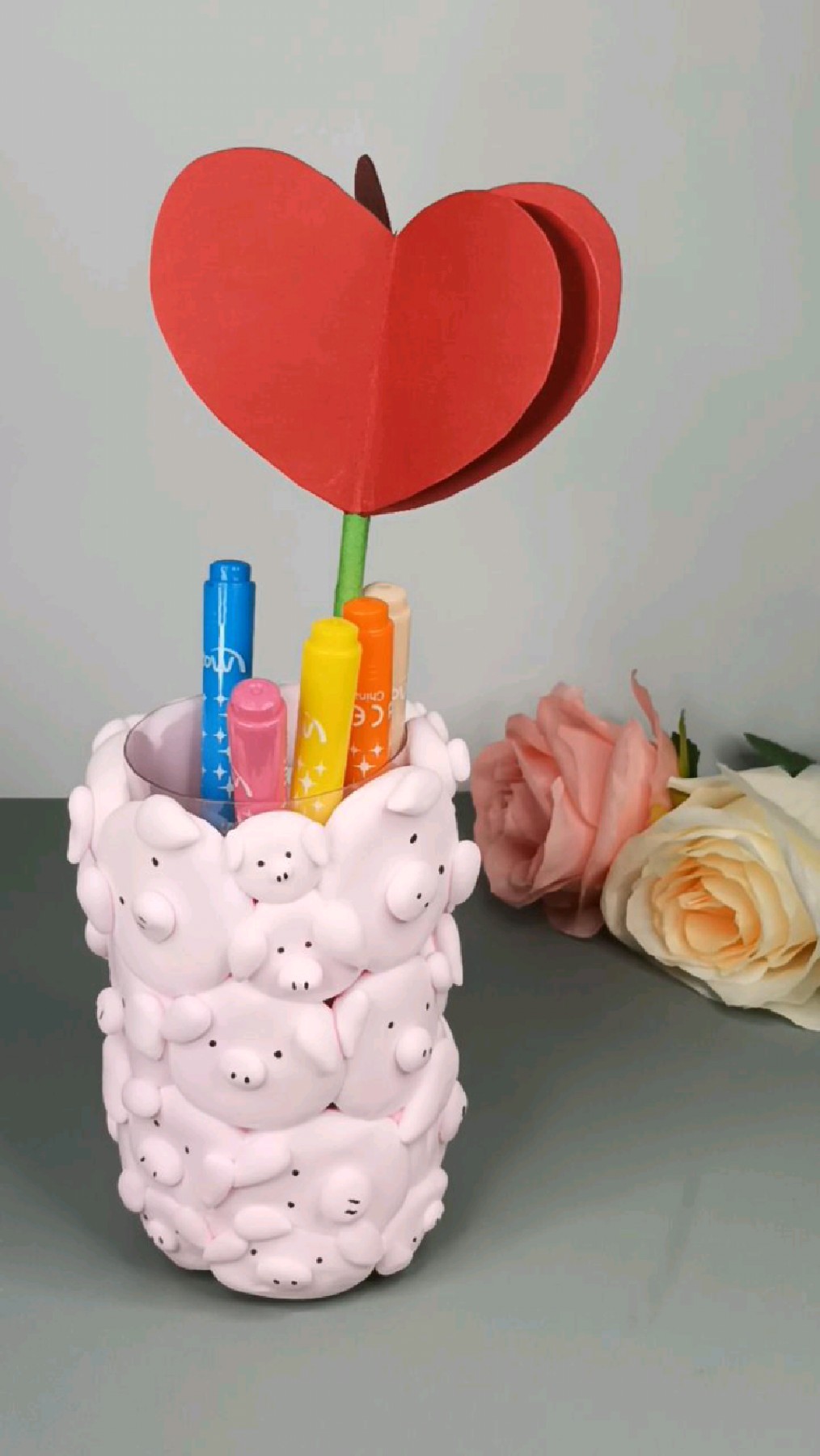 手工制作#饮料瓶不要扔,用来做粉色猪笔筒-度小视