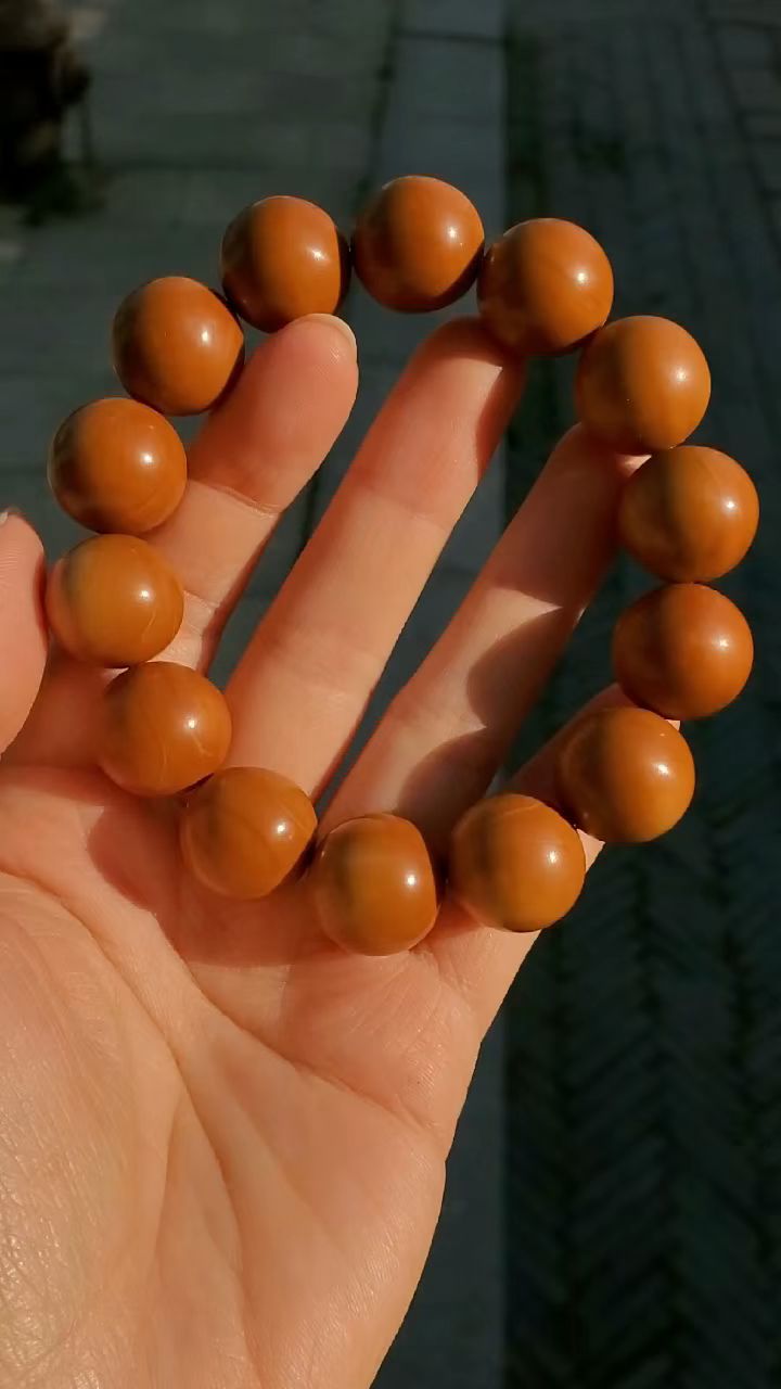 橄榄核正圆光珠