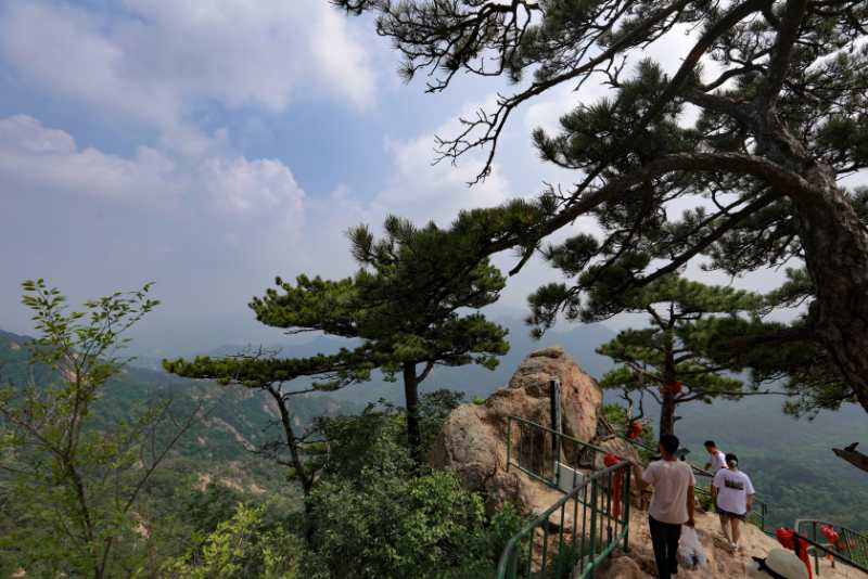 鞍山千山五佛顶景色好美