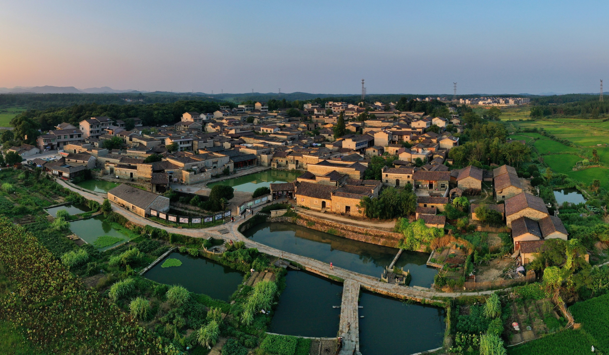 江西金溪:秋日古村古韵浓