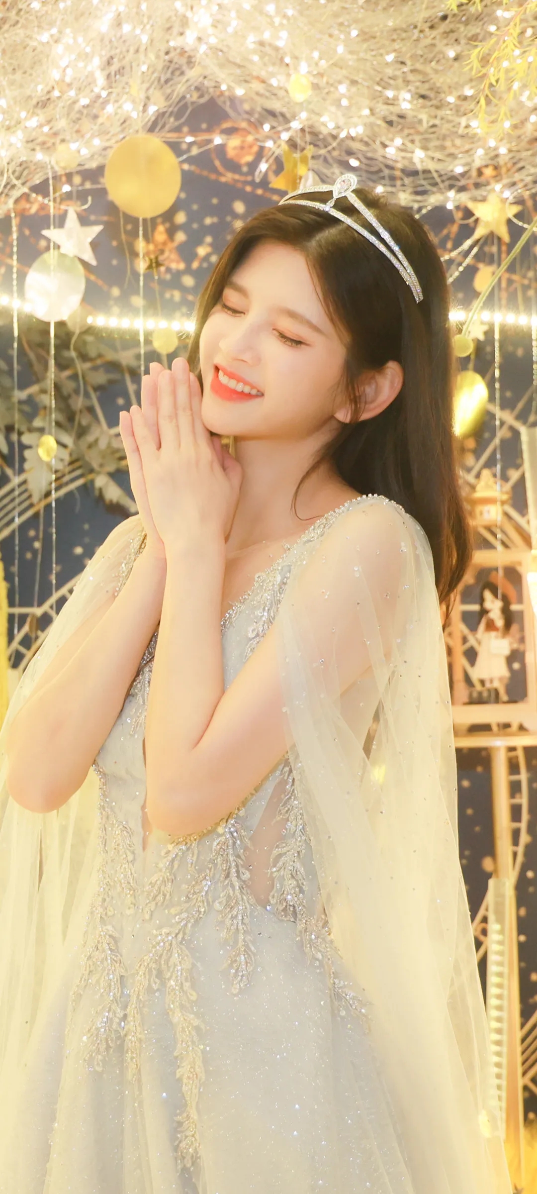 林思意全面屏手机壁纸