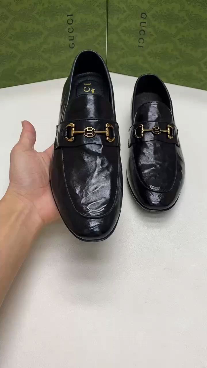 古驰豆豆鞋,上脚秀气,很有质感的一款