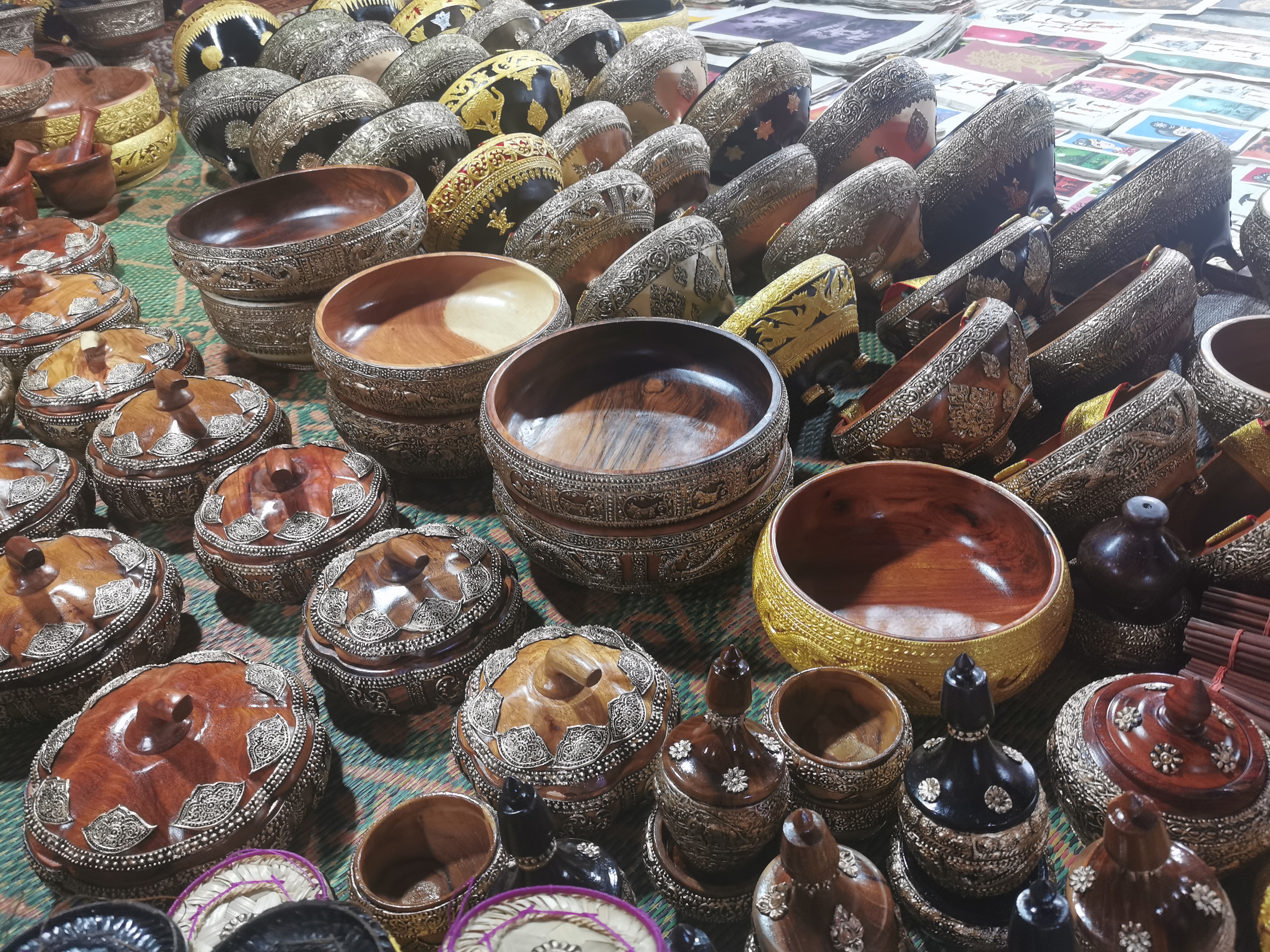 琅勃拉班法国街