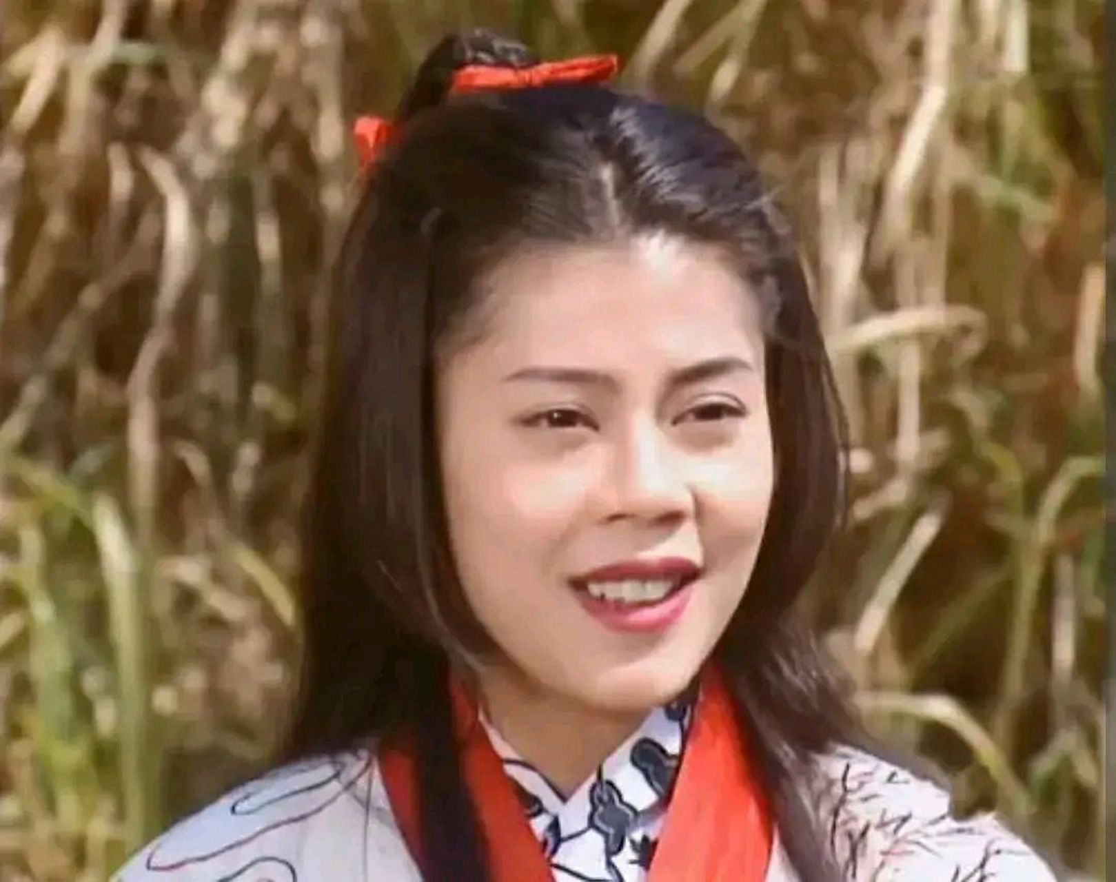 《笑傲江湖》9版任盈盈谁的演绎最到位?