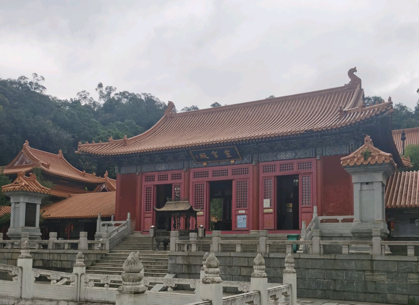 新会紫云观,听说此地有聚宝盆之势,过来沾沾仙气