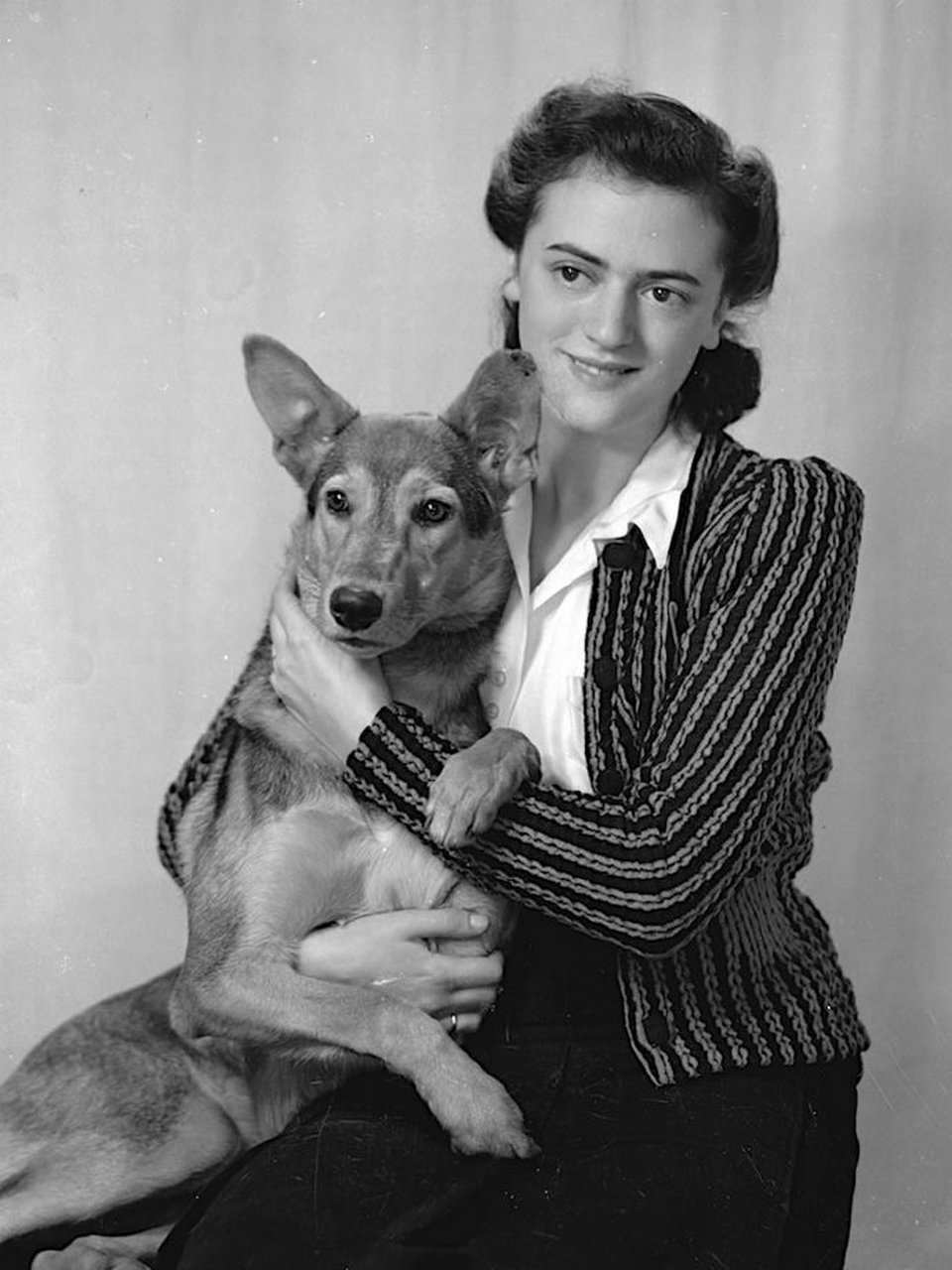 珍贵的老照片:二战时期在上海避难的犹太女人们!