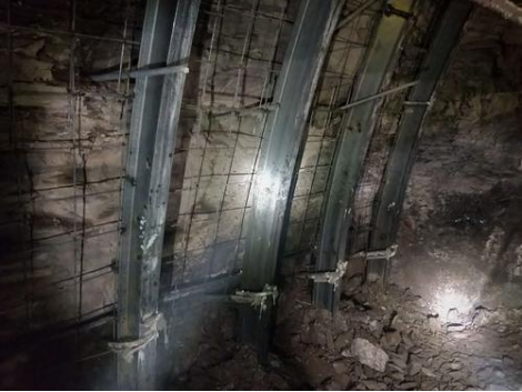 隧道工程立架及初支方法