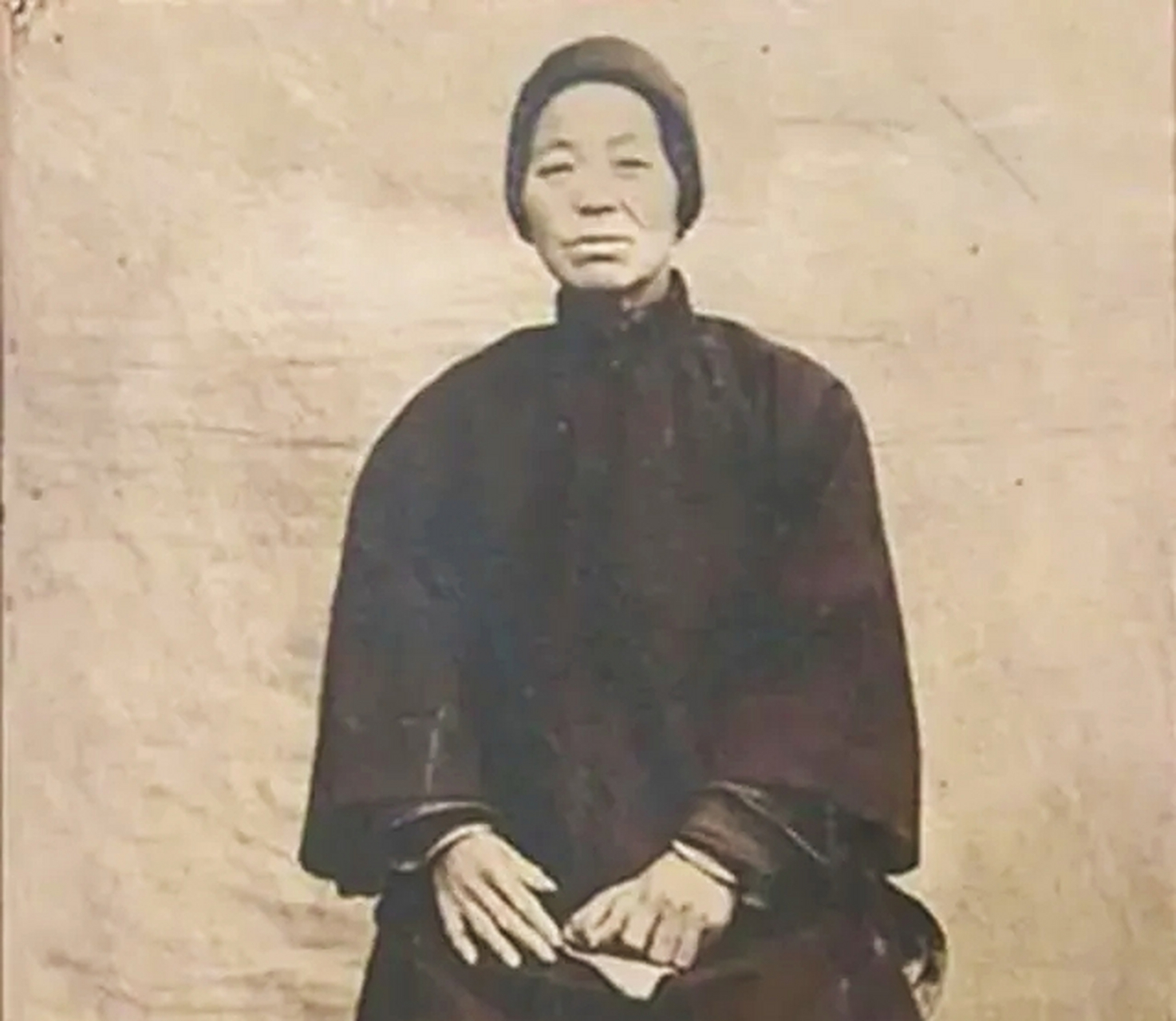 1892年的一天,山东省的大善人潘守廉有事外出,路过