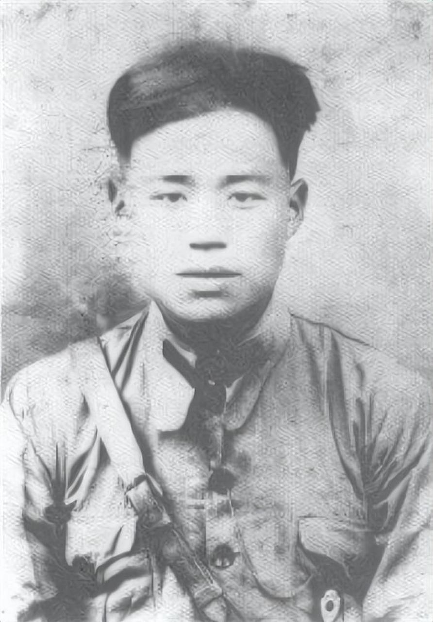 1964年,开国中将王近山娶了比自己小20多岁的保姆黄慎荣,妻子韩岫岩