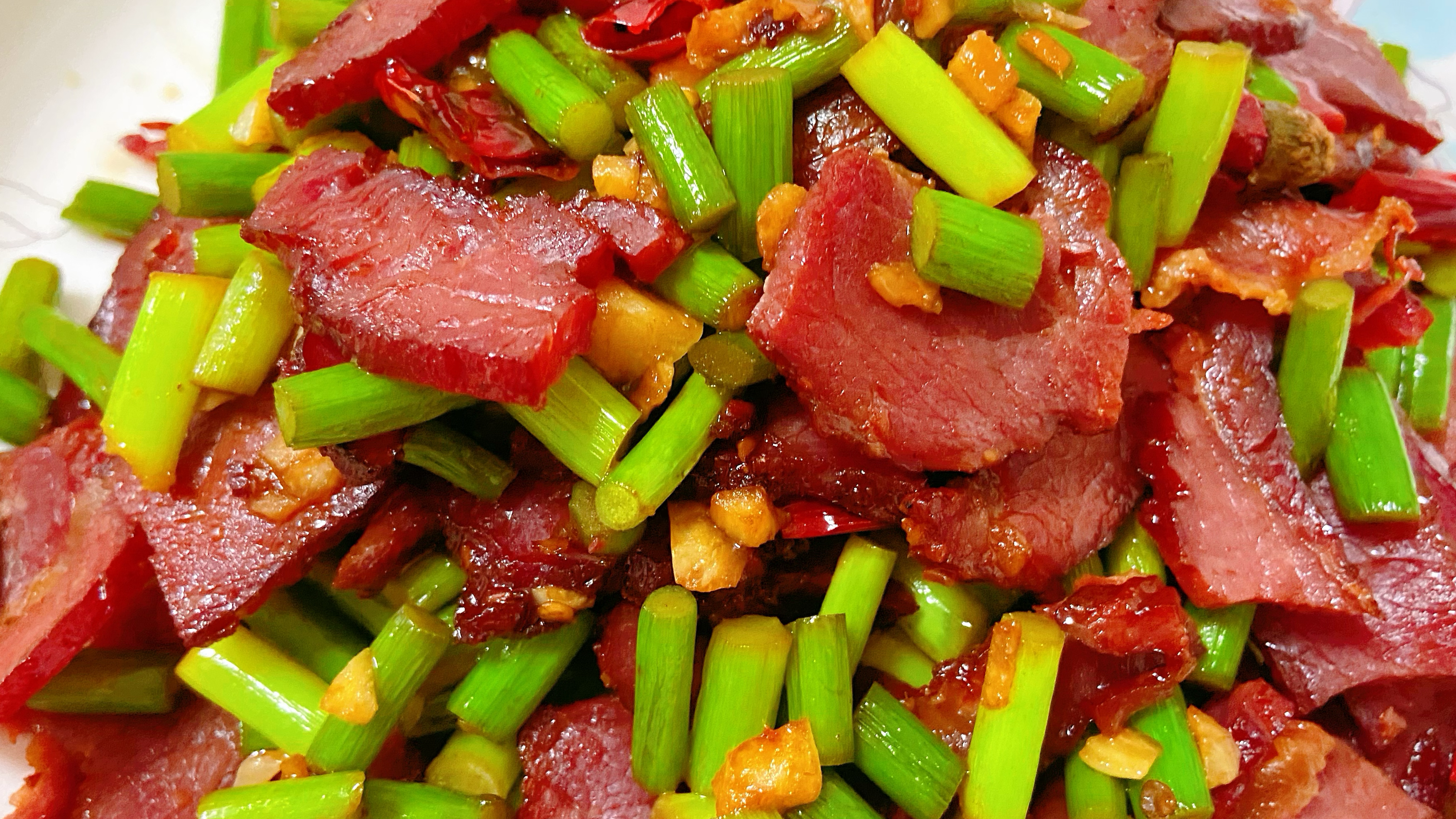 湖南特色菜“腊牛肉”你吃过吗?香辣开胃根本吃不够,下酒又下饭