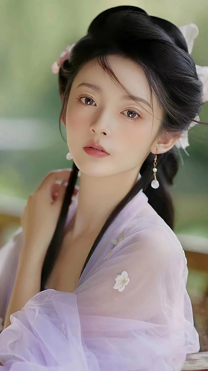 这就是古代的大家闺秀吧!