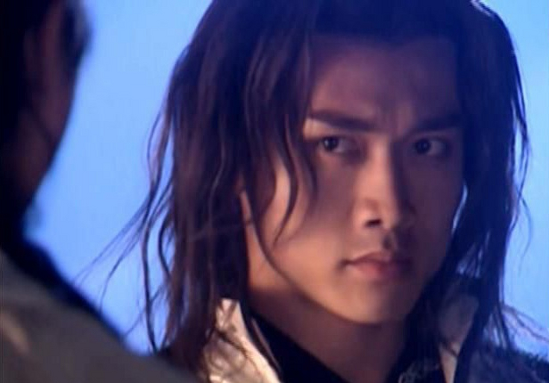 但凡《倩女幽魂》七夜圣君不是聂远,换个人来演,我也不能惦记到现在.