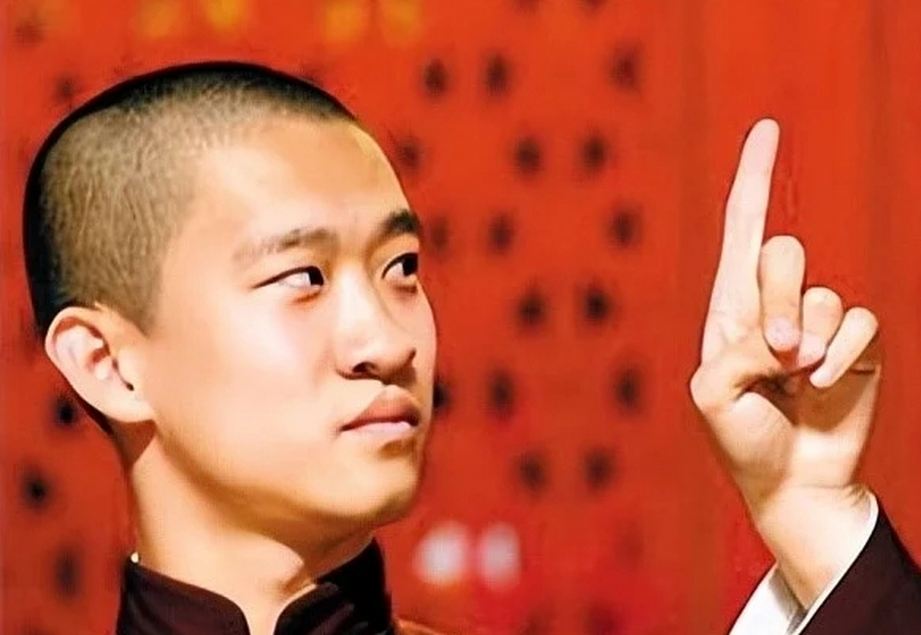 曹云金相声直播间点赞过亿,看来以后想听他的相声要到直播间蹲守了