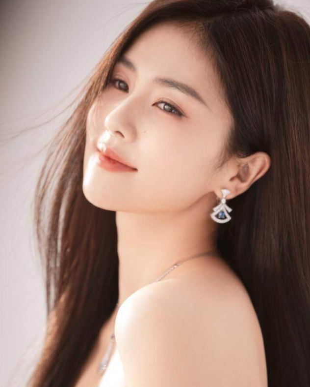 颜值女神!白鹿的白皙肤色太完美了,简直就是女神美得让人窒息!