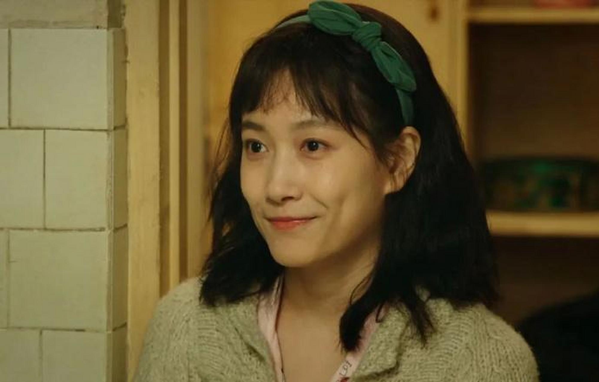 女演员啜妮,这个名字怎么读?