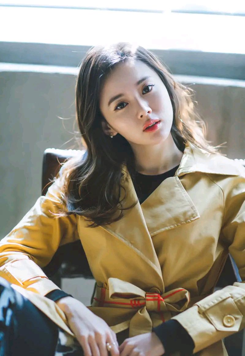 江铠同精美壁纸:气质绝佳,清新洒脱!