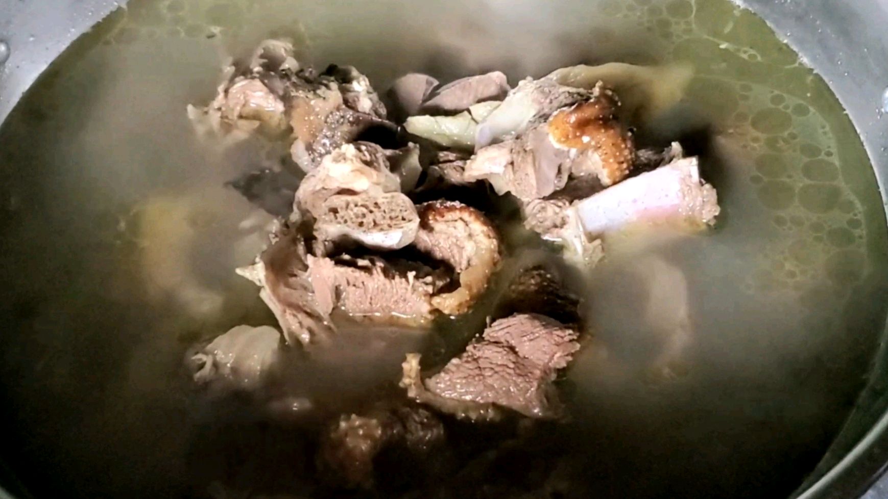清汤鹅肉贵州农村人这样做,和饭店PK,我还是喜欢这个做法