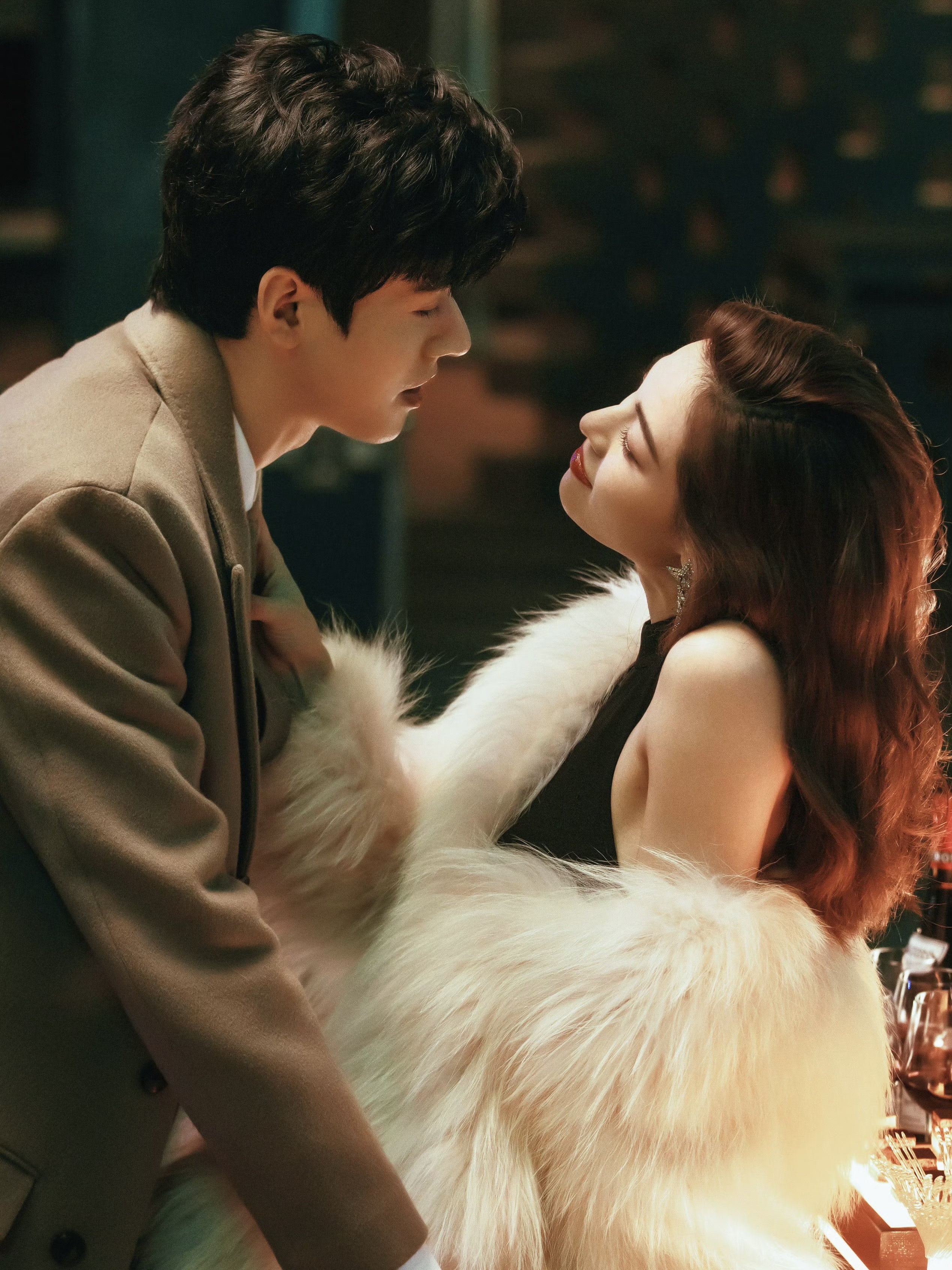 钟楚曦豪门文女主照进现实