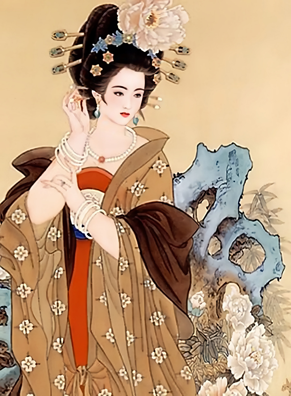 她是如何先后嫁给父子,成为唐玄宗最宠爱的妃子的?