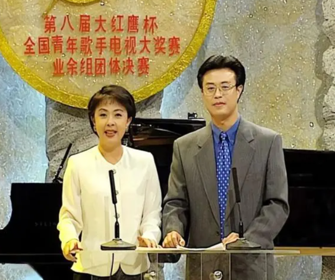 电视主持人刘璐,嫁给了台湾丈夫,现在退休后的她过得怎么样了?