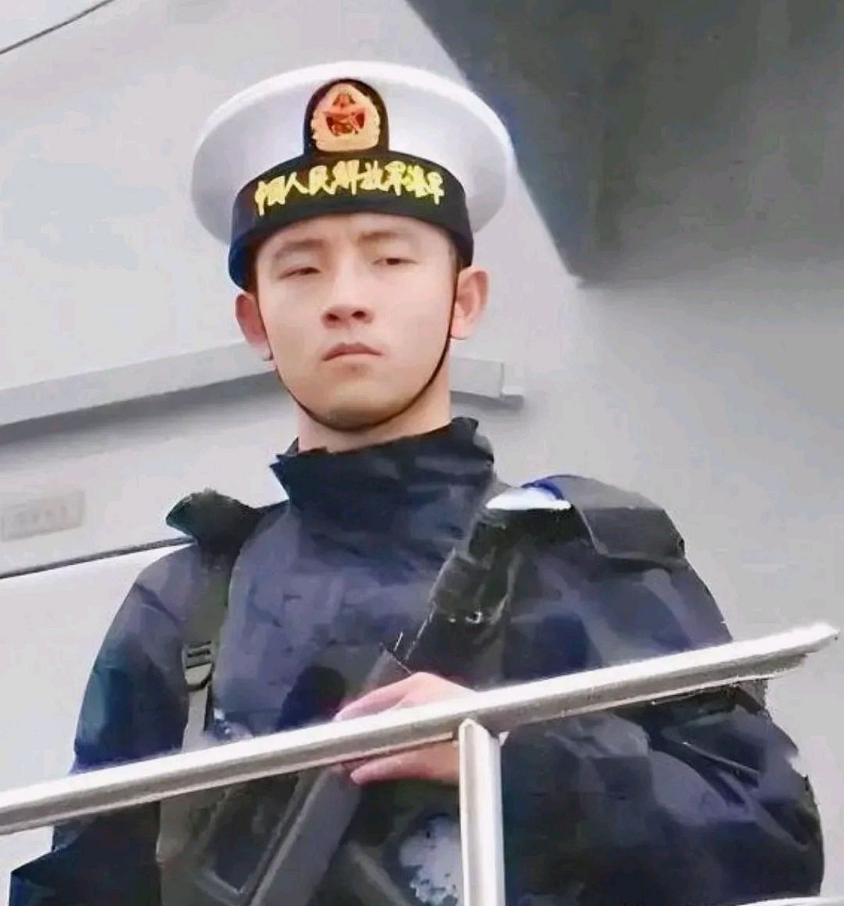 杀气来袭,日本媒体惊呼这是中国军人对"帝国海军的蔑视".