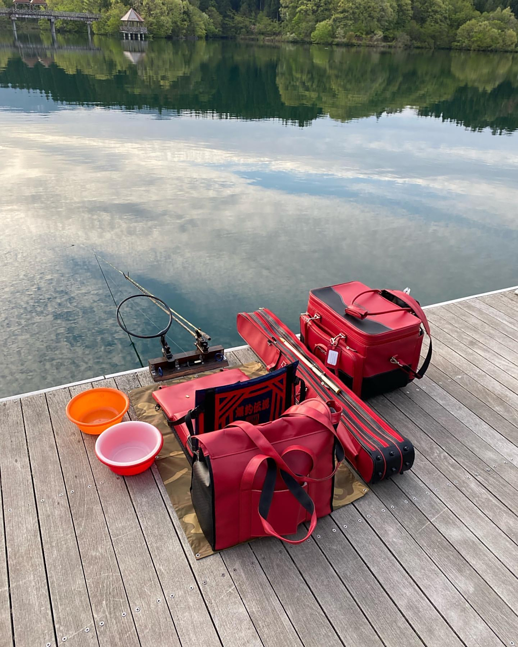 这样的钓鱼装备和环境怎么样?