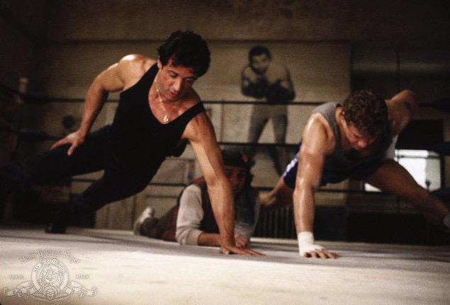 自然比人类想的还聪明——电影《洛奇5》