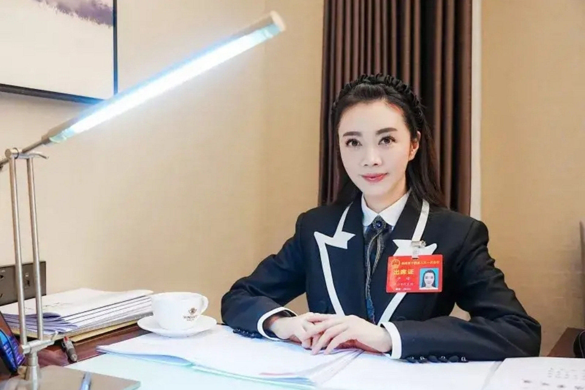 省人大代表,湖南咖啡之翼品牌管理股份公司董事长尹峰:大力支持新消费