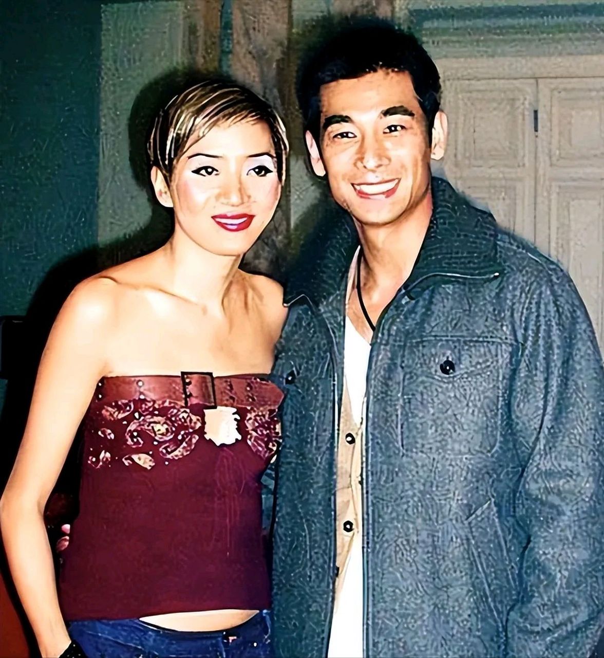 "当晚梅艳芳与世长辞,这成了吴君如心中永远的痛!