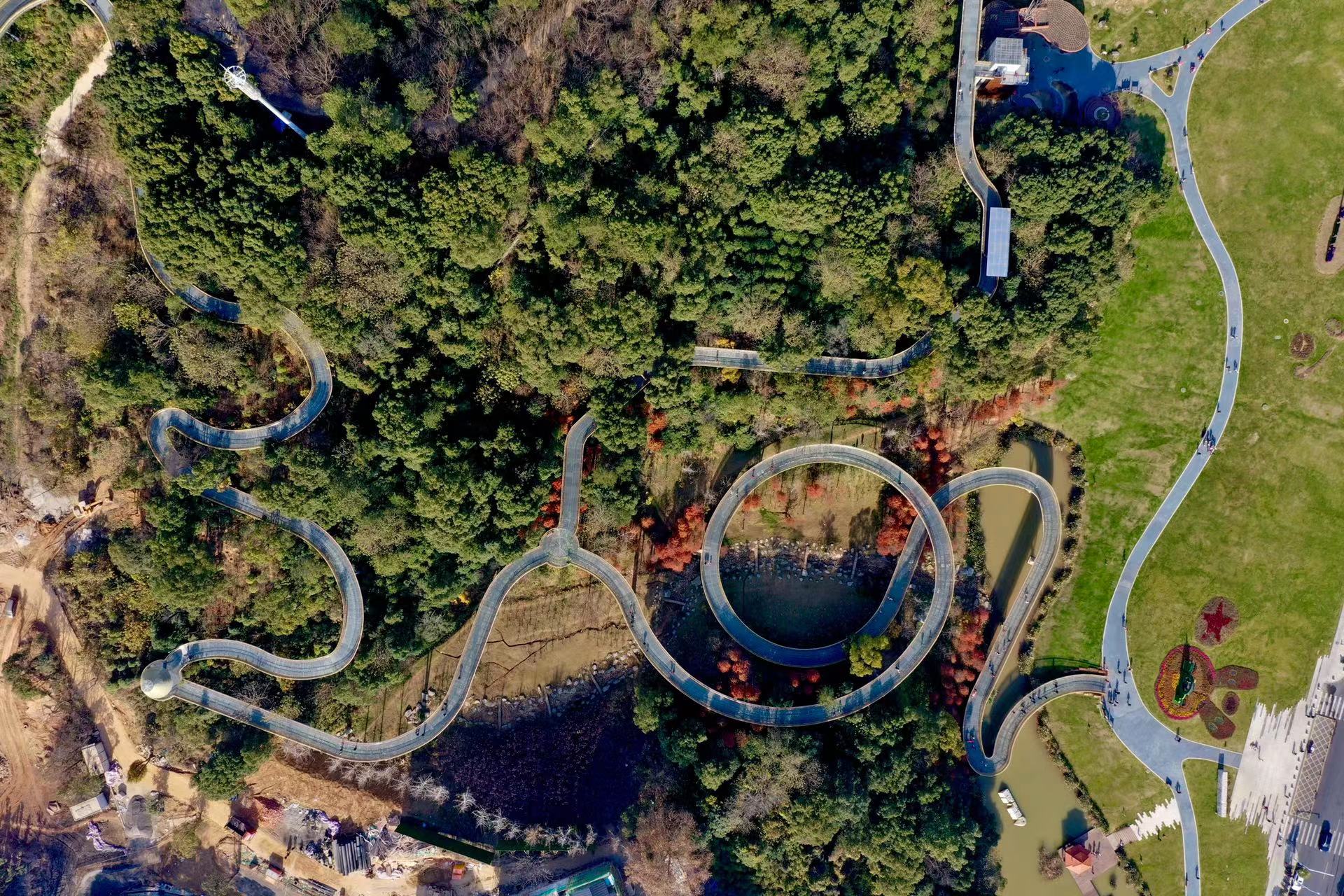 南昌新晋"网红打卡点"!湾里磨盘山森林公园受市游客追捧