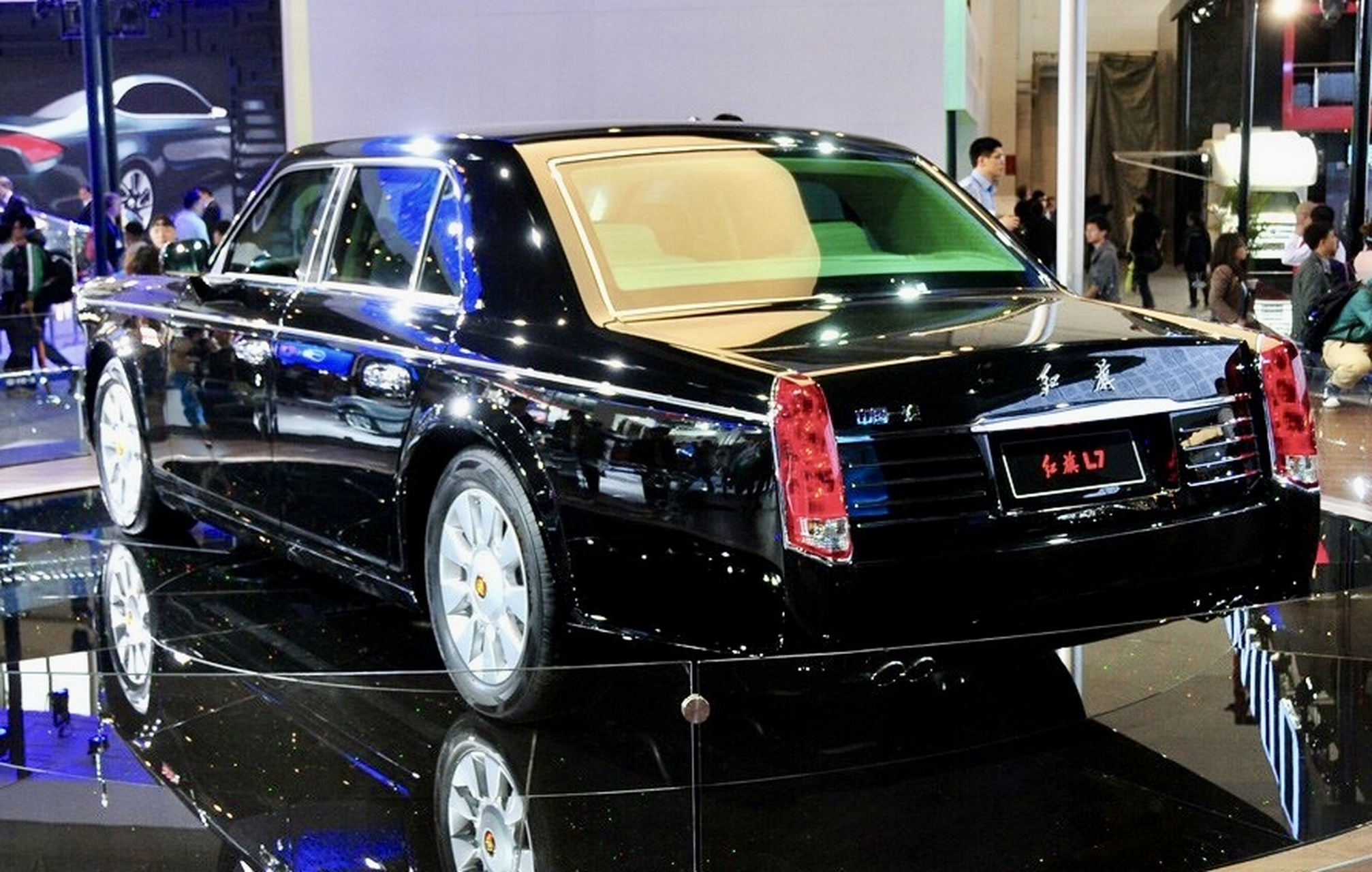 红旗l7,能拥有一辆的车可比劳斯莱斯有面子多了!