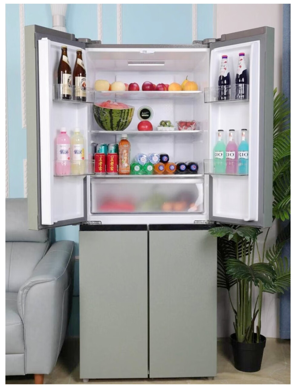 tcl最新推出的tcl408升十字四门冰箱,将新鲜与安静完美结合,为您带来