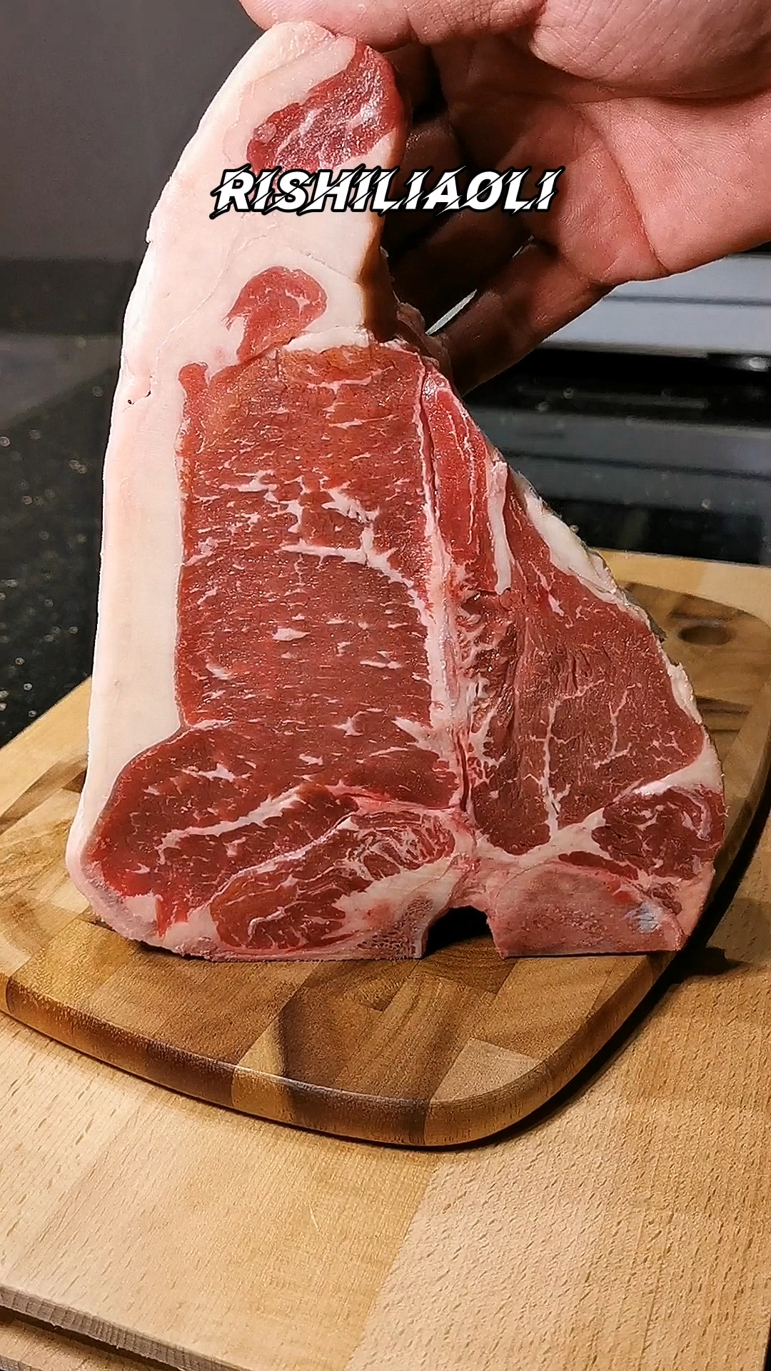 知道t骨牛排里边哪边是西冷哪边是菲力吗