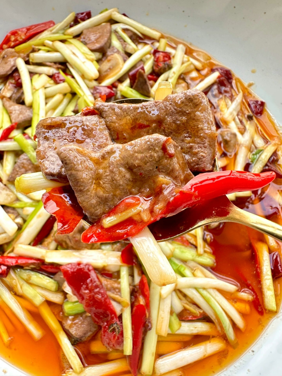 9215韭黄炒猪肝,嫩滑不柴,超级好吃,猪肝要想炒得不腥不柴,跟我一