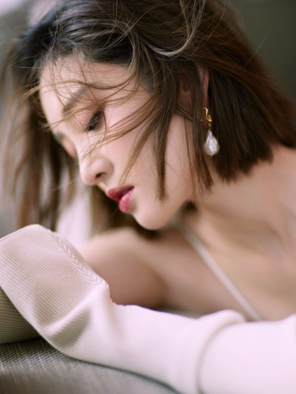 唐艺昕是一位充满气质美的女演员.